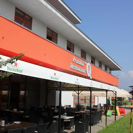 Гостевой дом Penzion***q 3*